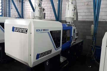 Injetora Eurostec (BOLE) - 100/320 Máquina injetora Injetaq